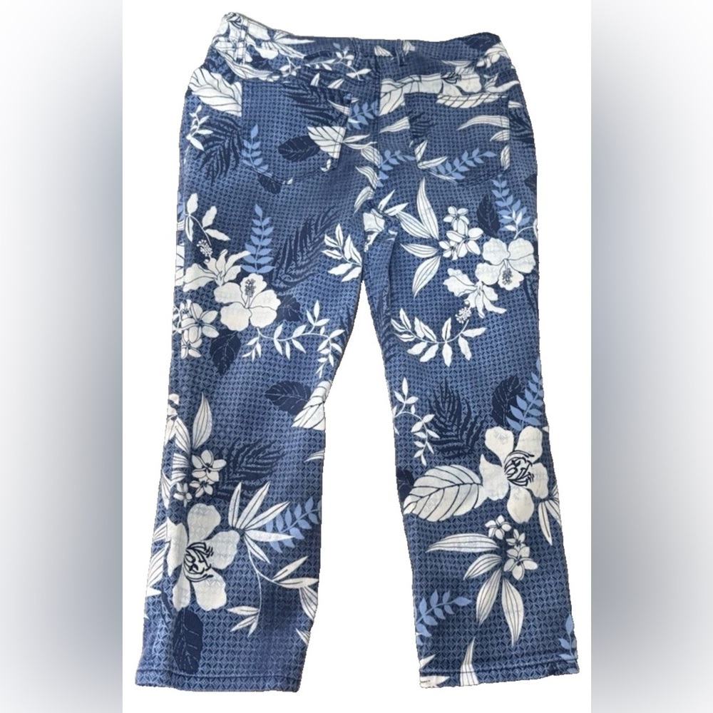 Tommy Bahama Blue Floral Cropped Jeans